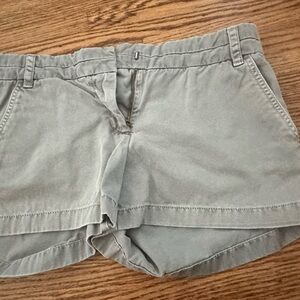 J Crew women’s chino shorts, 3” inseam, gray, size 6